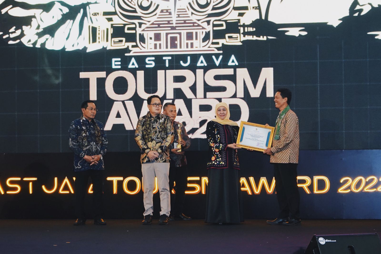 Peroleh Tiga Penghargaan di Ajang East Java Tourism Award 2022